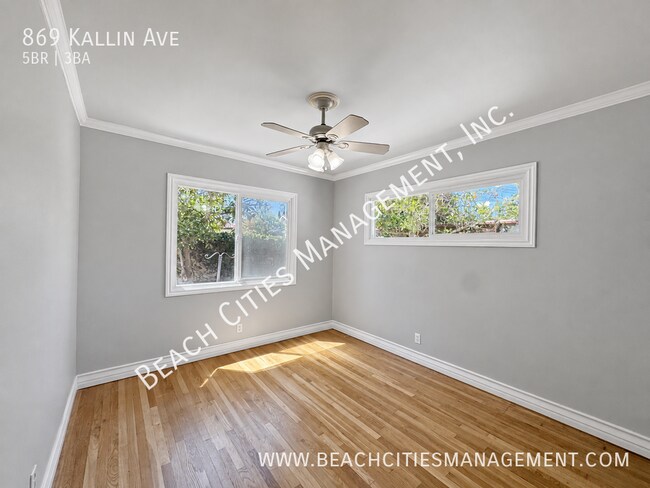 Building Photo - 869 E Kallin Way