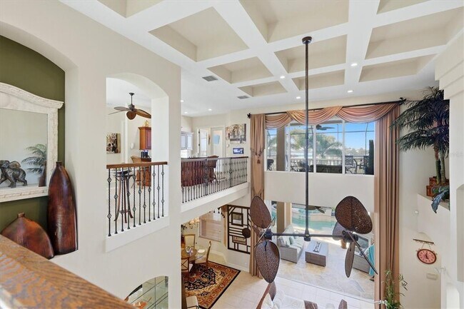 Building Photo - 1007 3rd St E