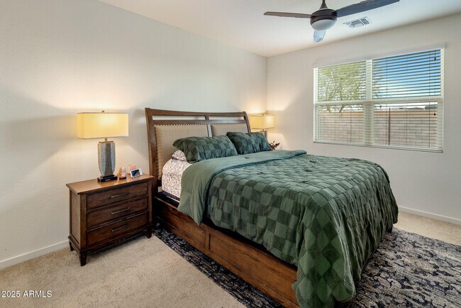 Building Photo - 7329 N 123rd Dr