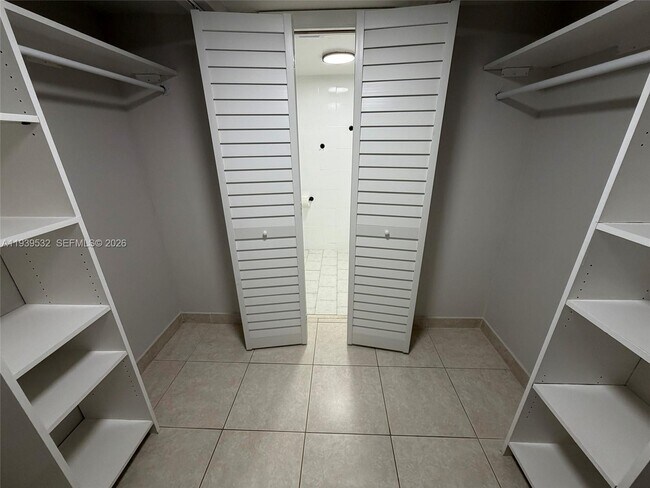 Building Photo - 11755 SW 18th St