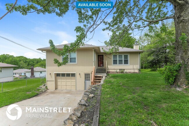 Primary Photo - 4952 Halsey St