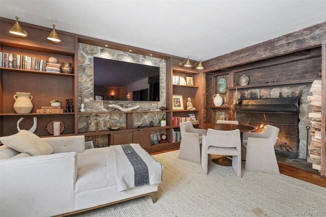 Building Photo - 15 High Ridge Rd