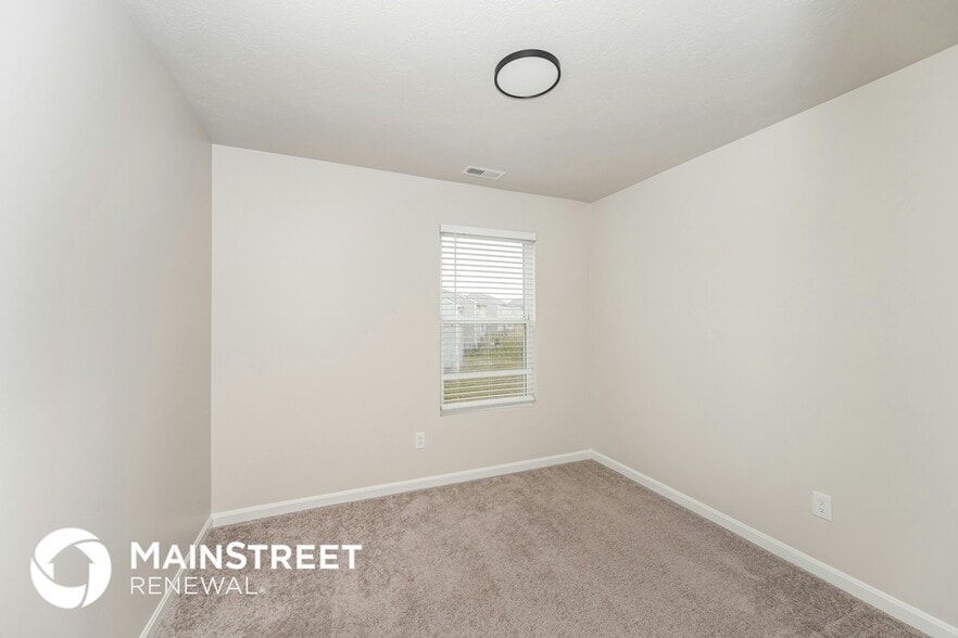 Building Photo - 17924 Cloverfield Wy