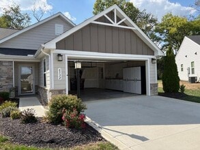 Building Photo - 6532 Turning Stone Lp