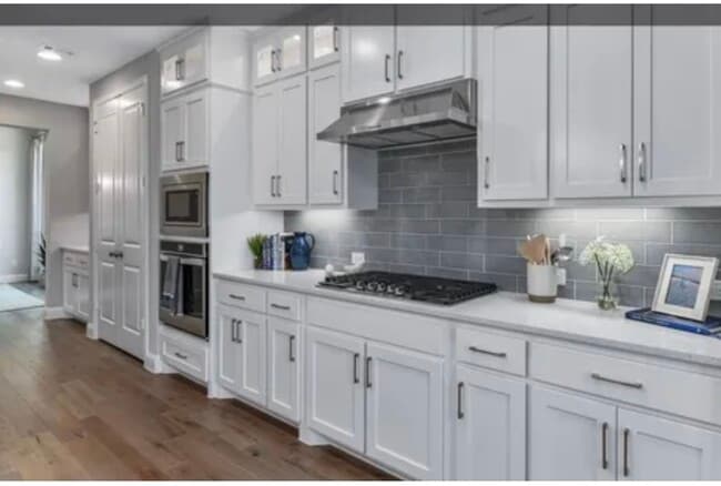Building Photo - 1759 Bluebird Ct