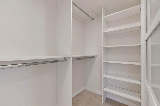Building Photo - 2816 Don Pancho Rd NW