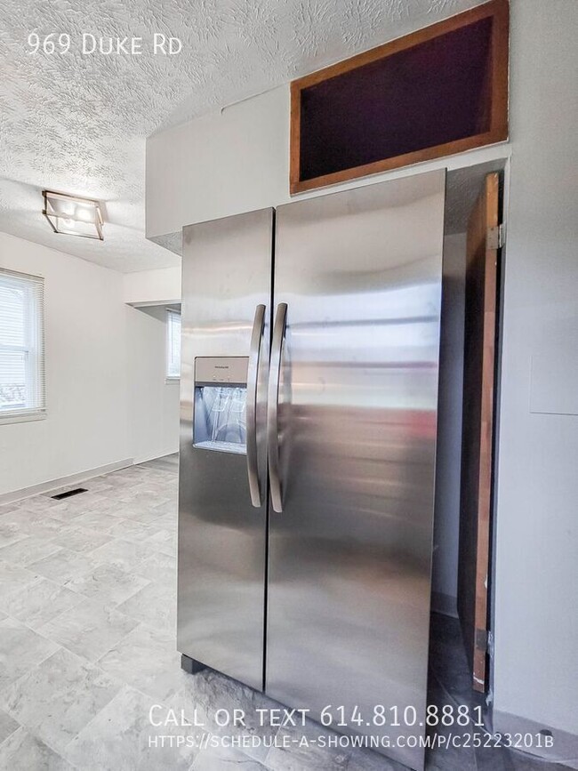 Building Photo - 969 Duke Rd