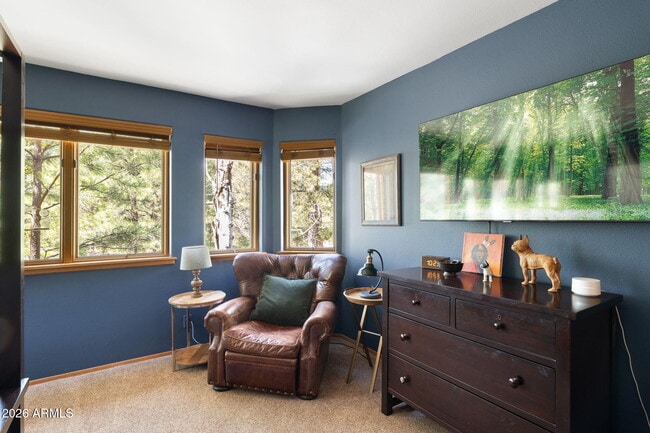 Building Photo - 2145 William Palmer