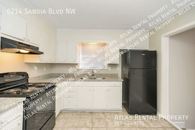 Building Photo - 6214 Sandia Blvd NW
