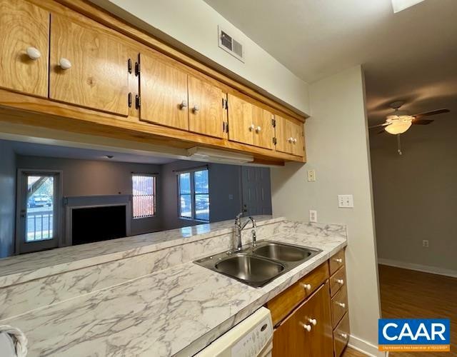 Building Photo - 364 S Pantops Dr