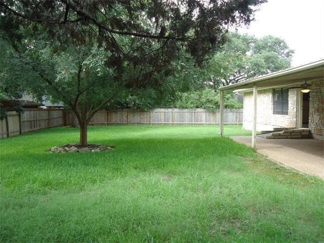 Building Photo - 9903 Grand Oak Dr