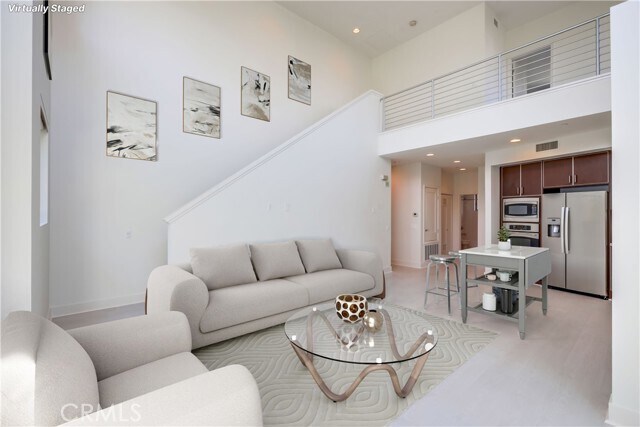 Building Photo - 3 Delancy