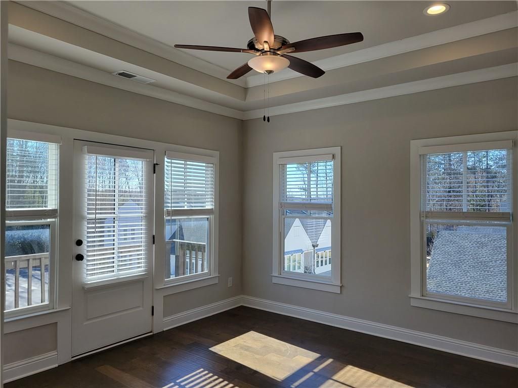 Building Photo - 222 Napa