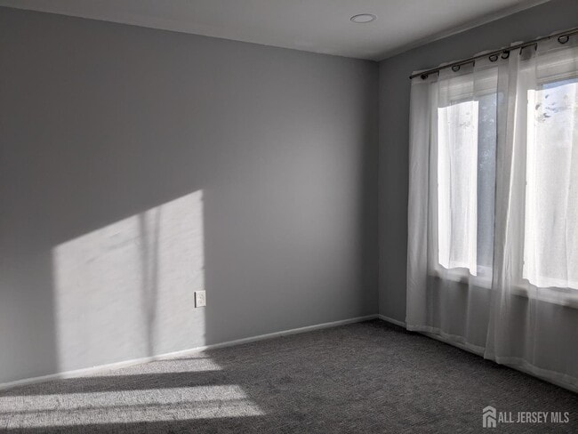 Building Photo - 310 Michaels Ct