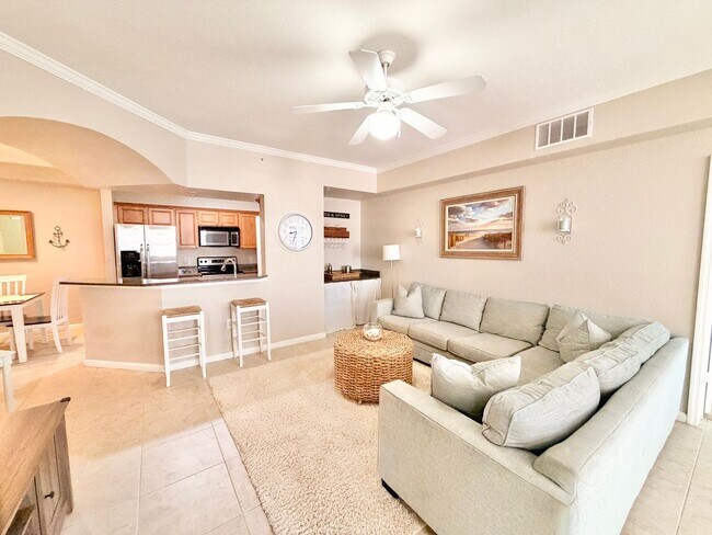 Building Photo - 12960 Positano Cir