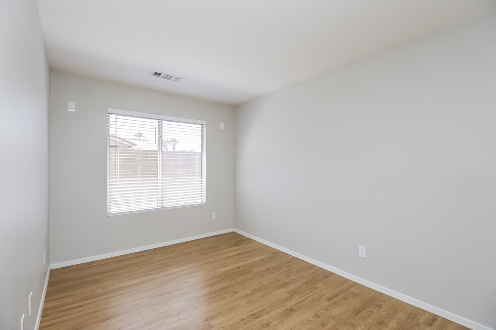 Building Photo - 1051 N San Benito Dr