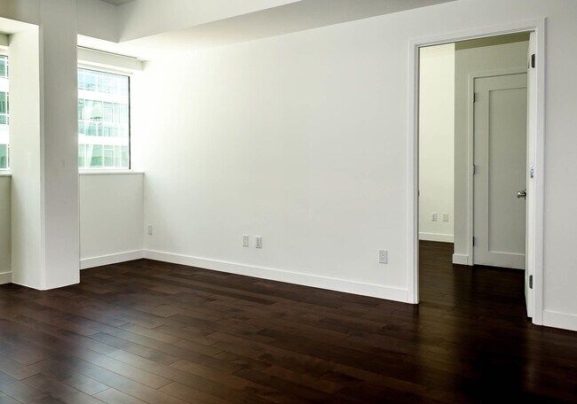 Building Photo - 800 Ave at Port Imperial Blvd