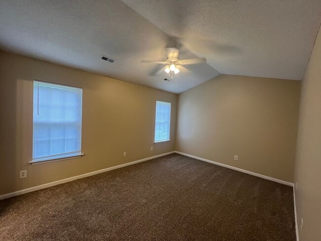 Building Photo - Welcome to Timbertop5127, a well-appointed 4-bedroom, 2.5-bath home in Charlotte, NC.