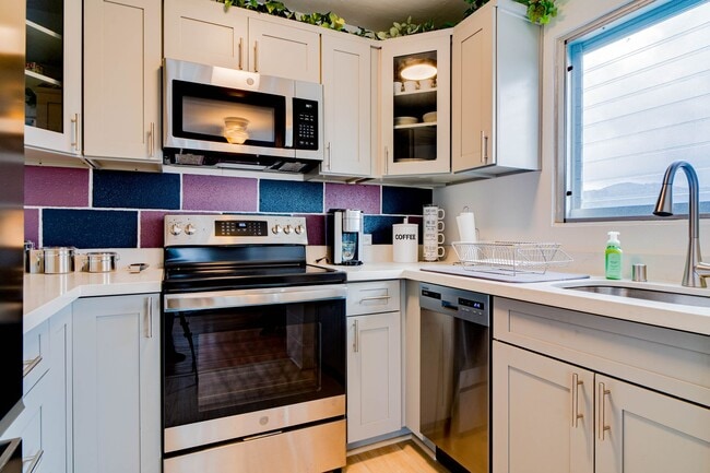 Building Photo - Fully-Furnished One Bedroom at Ala Wai Cove