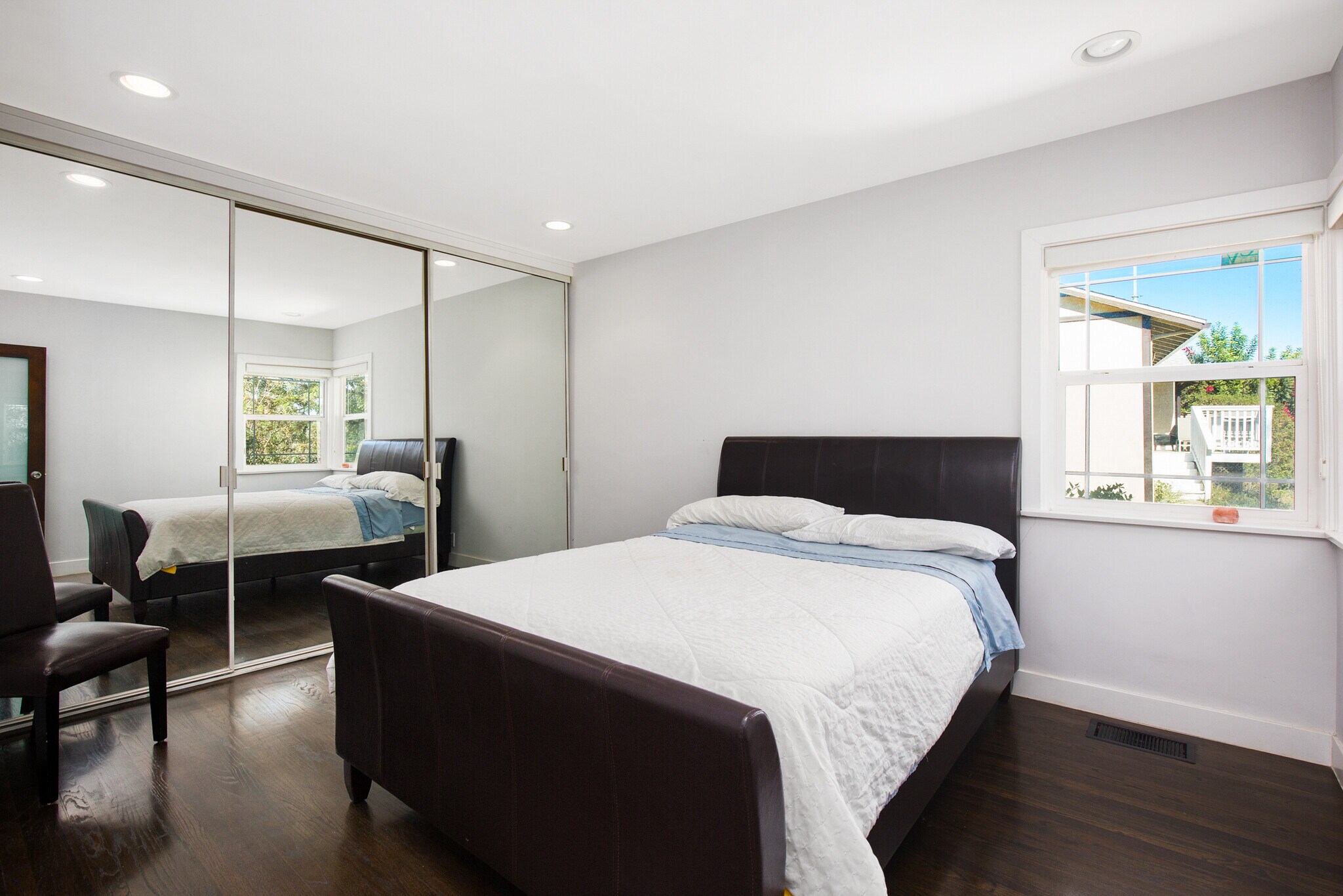 Building Photo - 4007 Sumac Dr