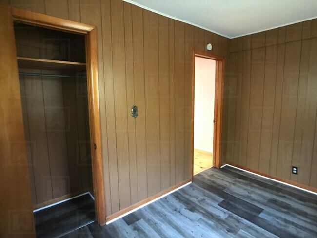 Building Photo - Charming 1930's 3-Bedroom Cottage in Mulga...