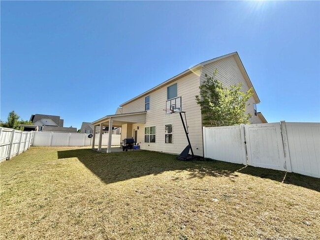 Building Photo - 642 Regimental Dr