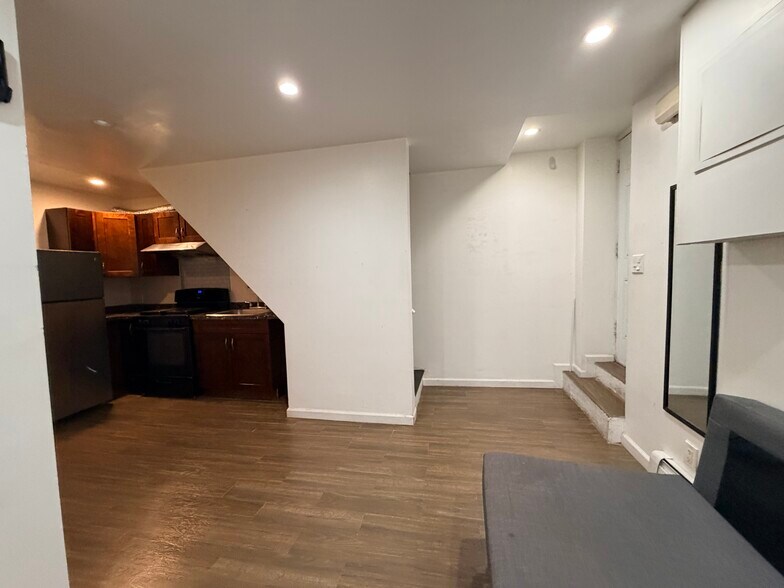 Building Photo - 11440 145th St