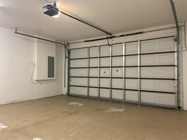 Building Photo - 359 Bella Sol Way