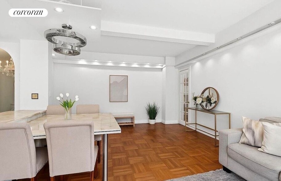 Building Photo - 235 W End Ave