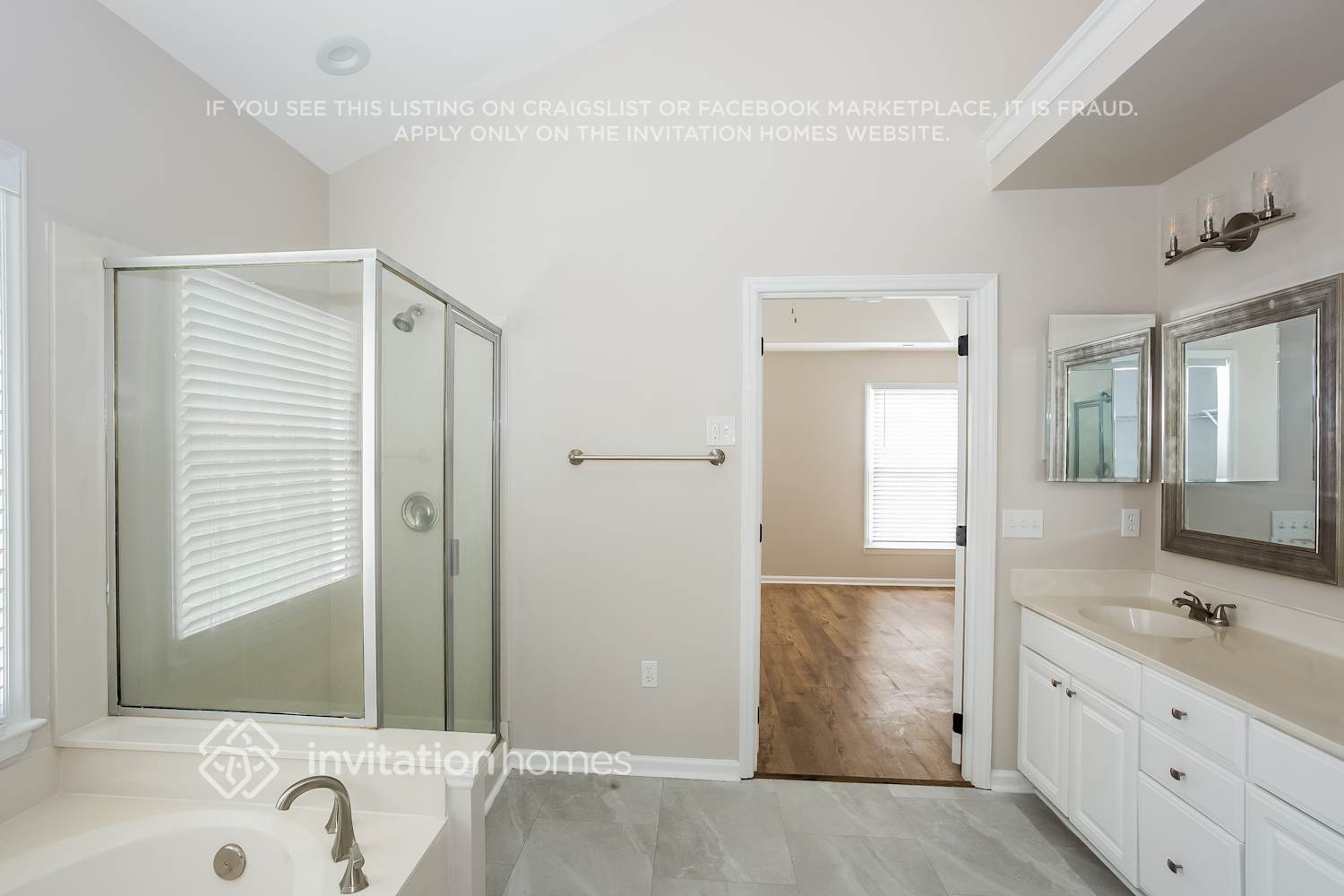 Building Photo - 15708 Berryfield St