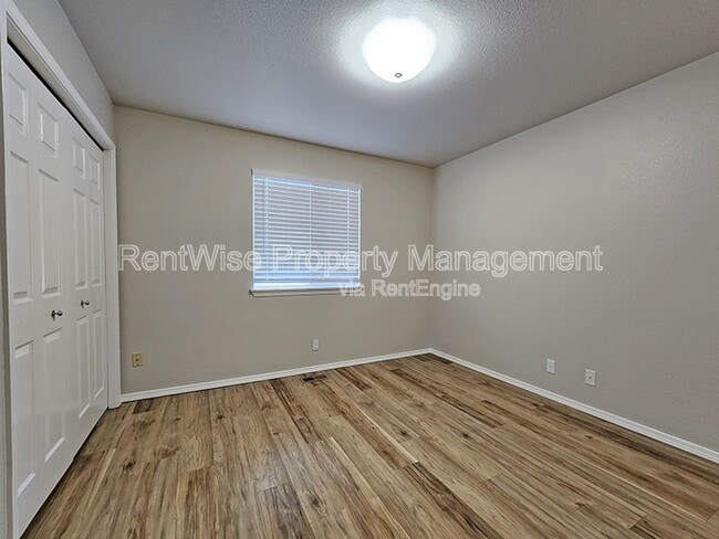 Building Photo - 8994 W Cory Ln