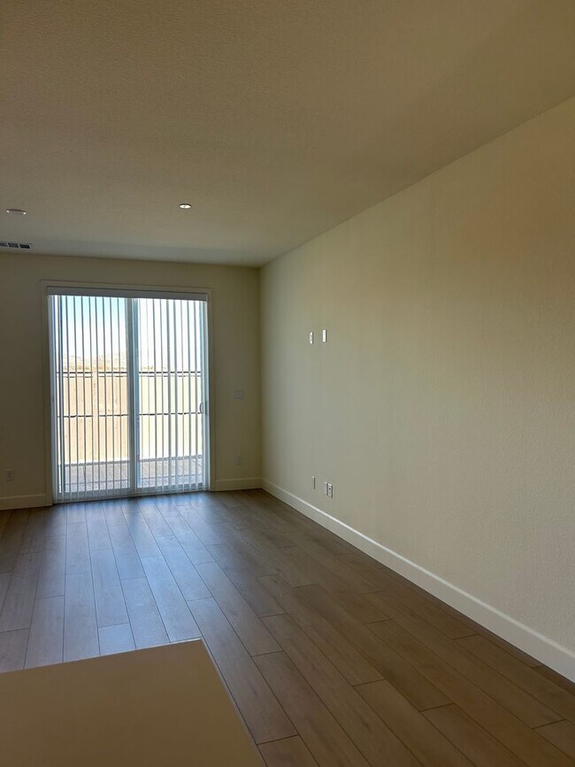 Building Photo - NEW HOME