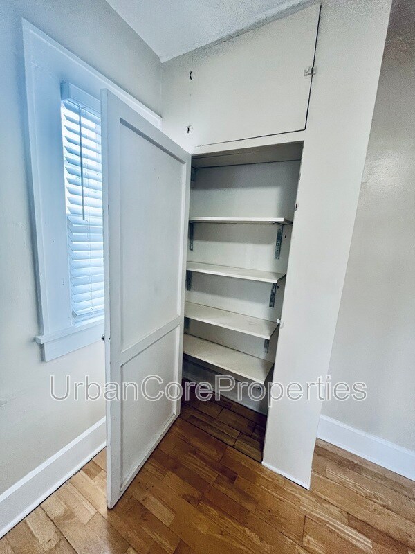 Building Photo - 500 5th St N