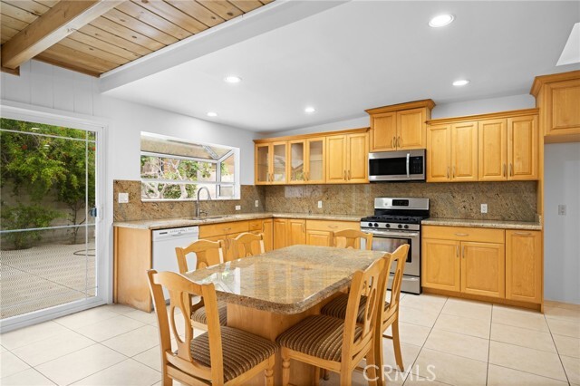 Building Photo - 3029 Los Olivos Ln