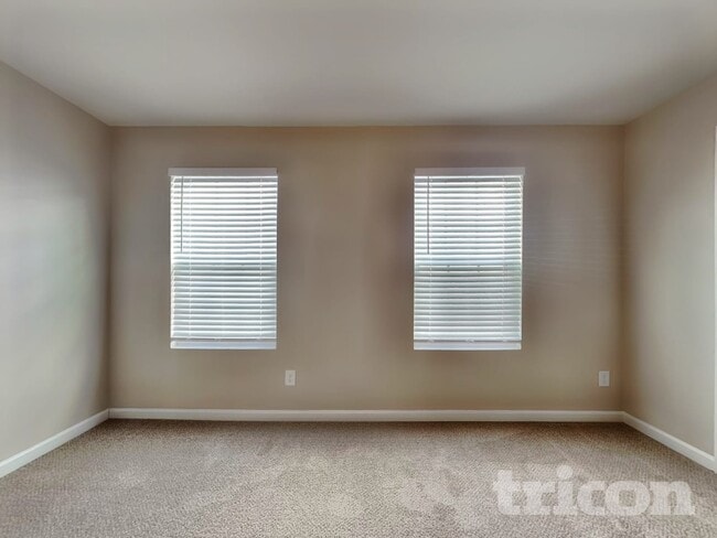 Building Photo - 357 Indian River Dr