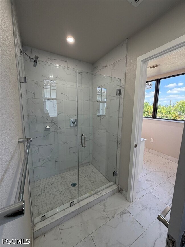 Building Photo - 9908 Porto Fino Cir