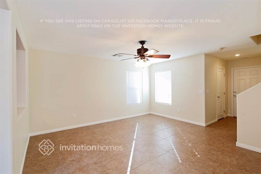 Building Photo - 9434 Fort Concho St