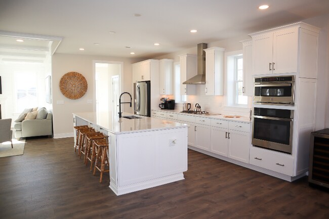 Building Photo - 38893 Verandah Bay Drive