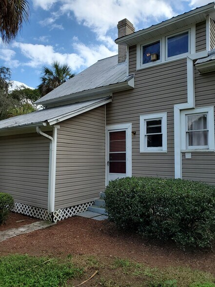 Building Photo - 5511 11th St