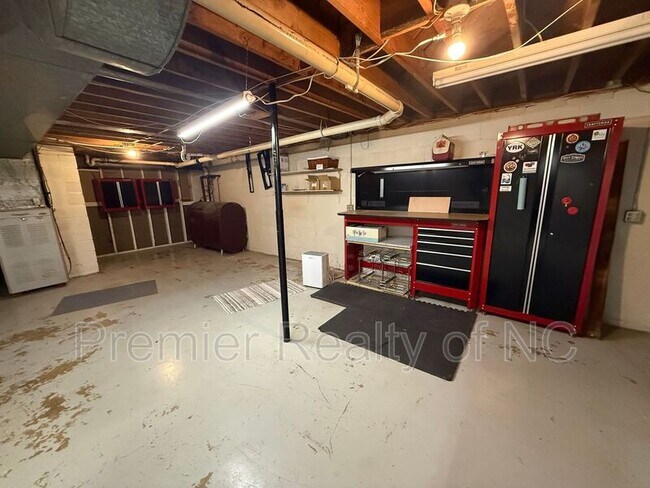 Building Photo - 4125 Arden St