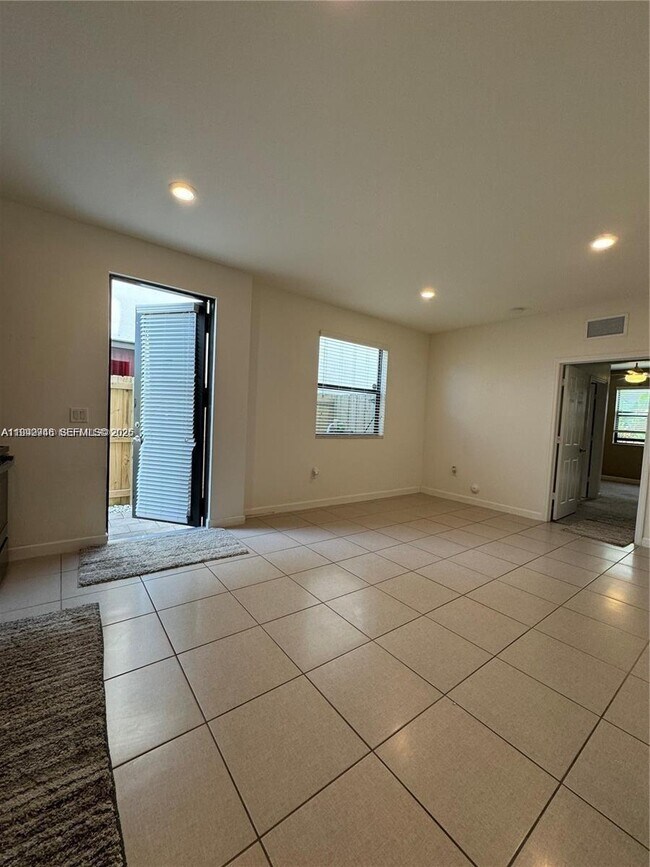 Building Photo - 11762 SW 253rd St