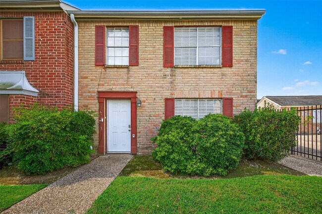 Building Photo - 4064 Belle Park Dr