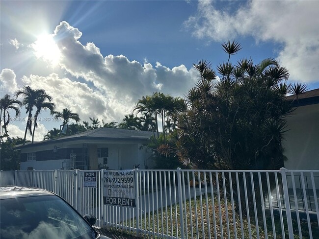 Building Photo - 740 84th St