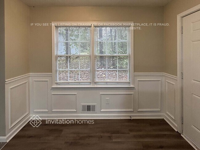 Building Photo - 223 Indian Creek Dr