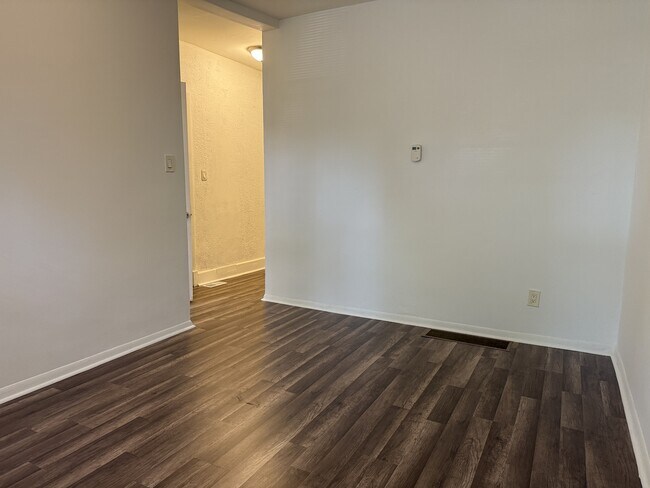Building Photo - 11335 S Langley Ave