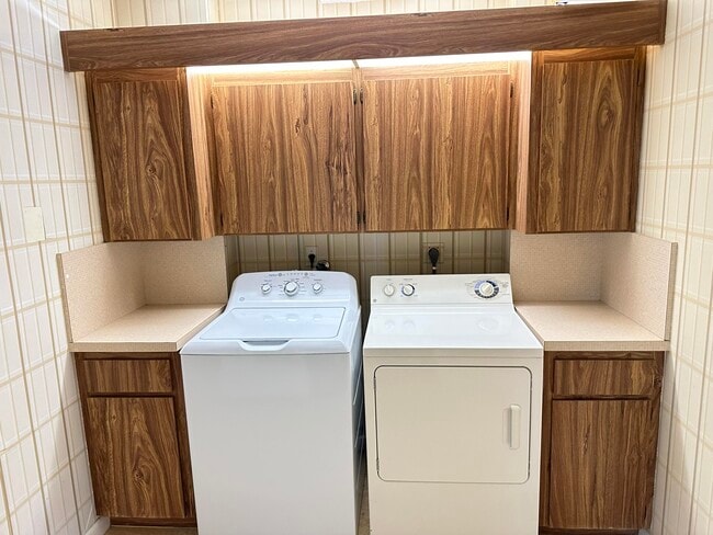 Building Photo - 3511 Village Blvd