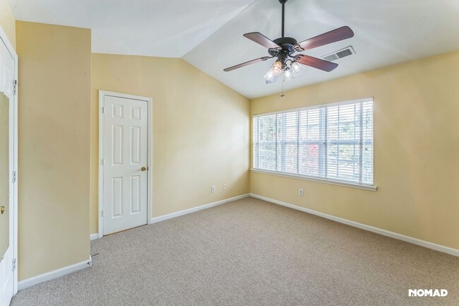 Building Photo - Charming 2BR House in Charlotte