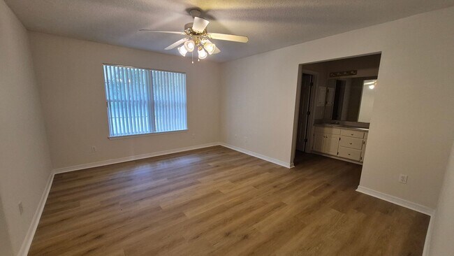 Building Photo - 7361 Chimney Pines Dr