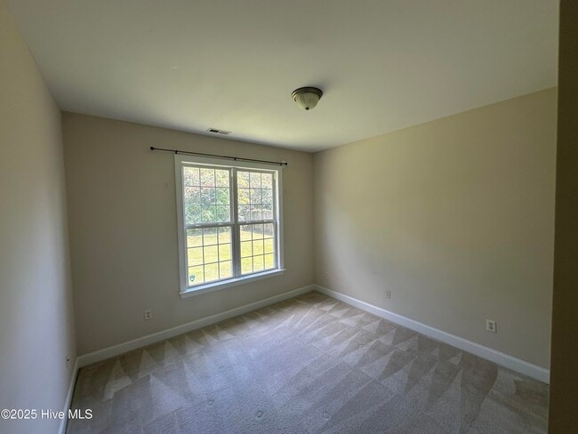 Building Photo - 4911 Alamance Dr