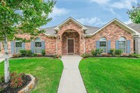 Building Photo - 6811 Gonzales Pt
